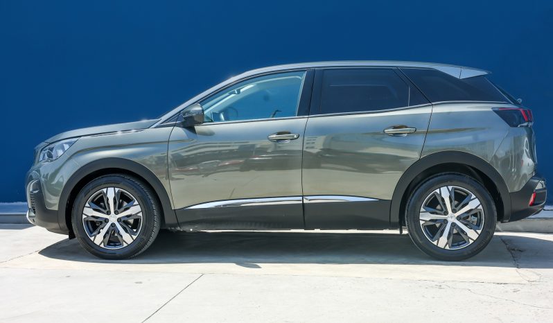Peugeot 3008 1.2 130hp Allure full